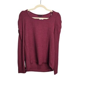 Staccato Ruched Shoulder Sweater Top Womens M Cranberry Waffle Knit Scoop Neck